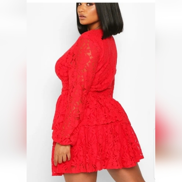 BOOHOO RED LACE TIERED DRESS SIZE 18 NWT - Picture 2 of 5